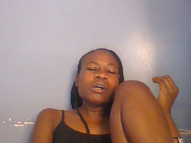 Cute-dall live cam on BongaCams