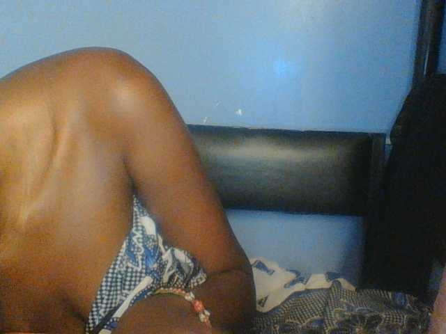 Cute-dall live cam on BongaCams