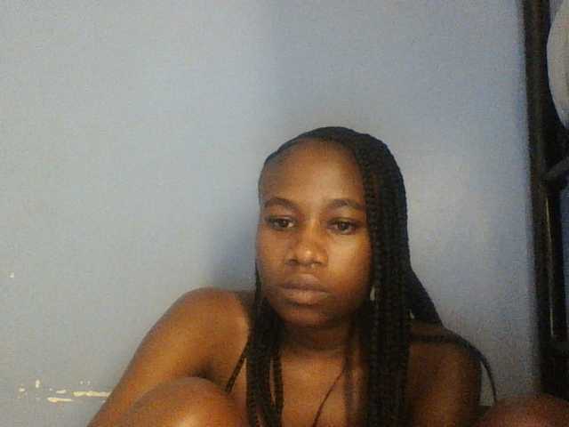 Cute-dall live cam on BongaCams