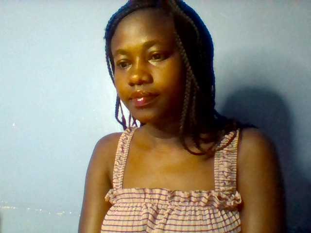 Cute-dall live cam on BongaCams