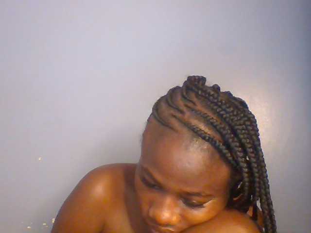 Cute-dall live cam on BongaCams