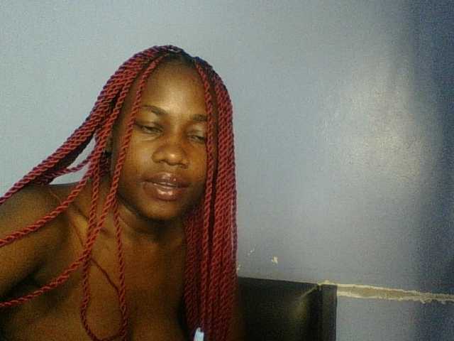 Cute-dall live cam on BongaCams