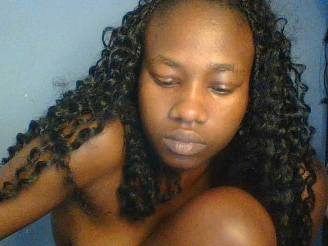 Cute-dall live cam preview