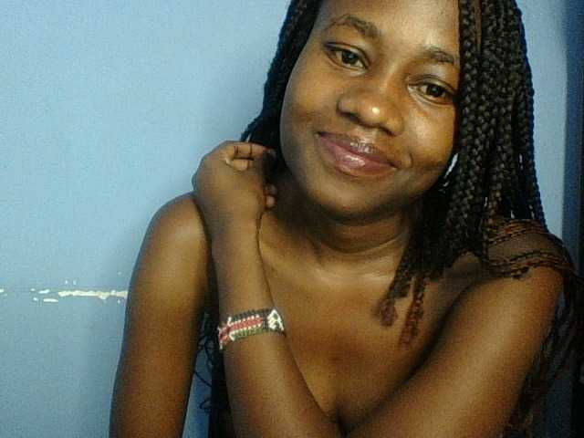 Cute-dall live cam on BongaCams