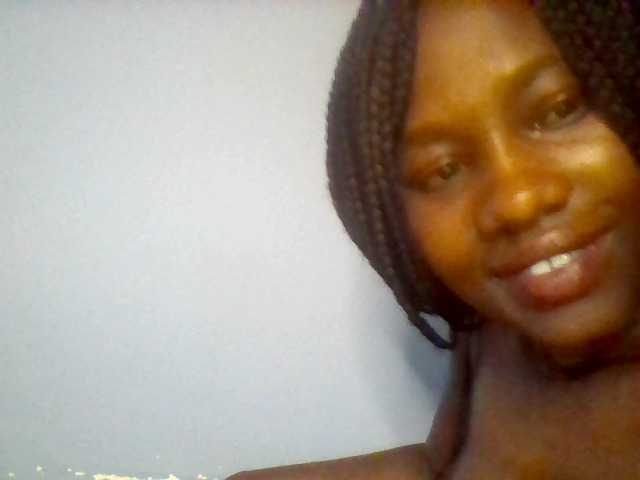 Cute-dall live cam on BongaCams