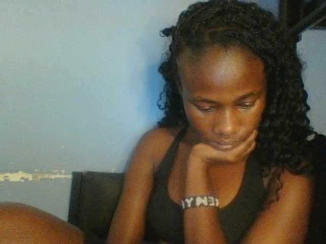 Cute-dall live cam preview