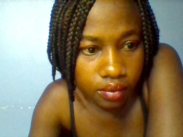 Cute-dall webcam