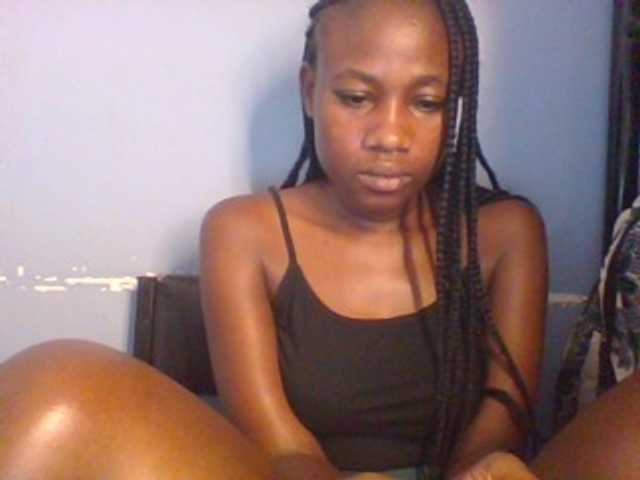 Cute-dall live cam on BongaCams