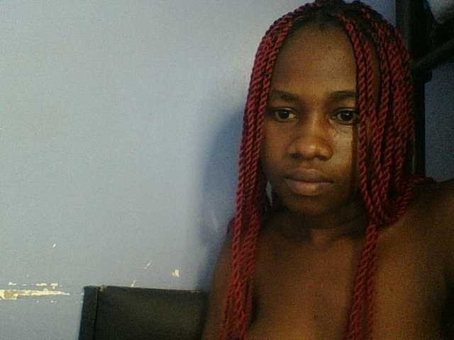 Cute-dall live cam on BongaCams