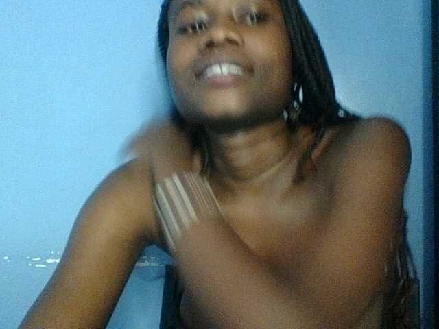 Cute-dall webcam