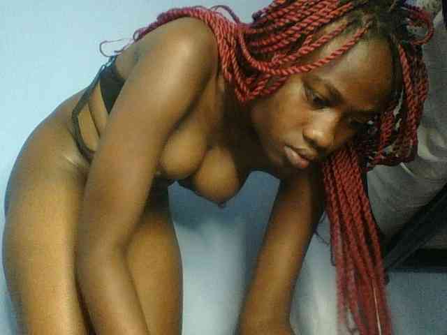 Cute-dall webcam