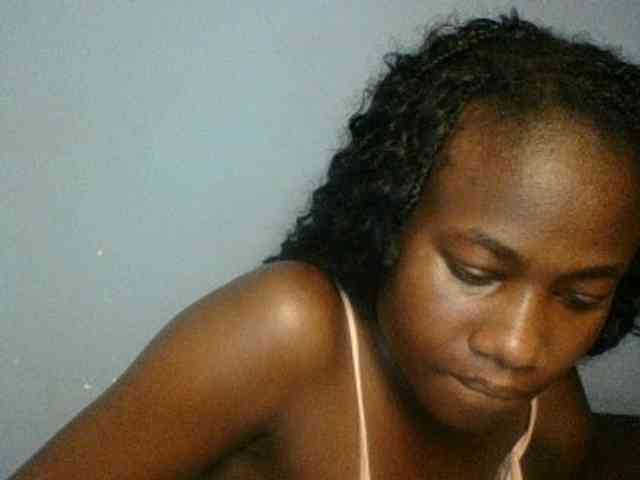 Cute-dall webcam