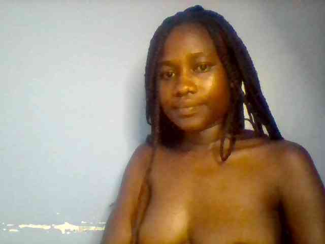Cute-dall webcam