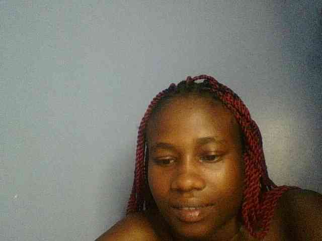 Cute-dall webcam