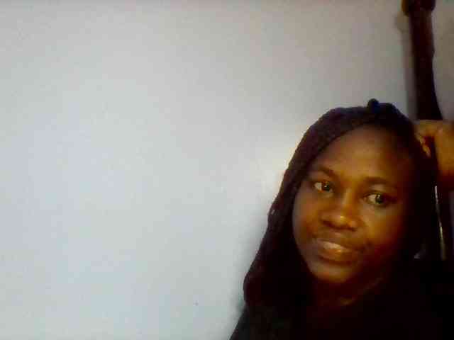 Cute-dall webcam