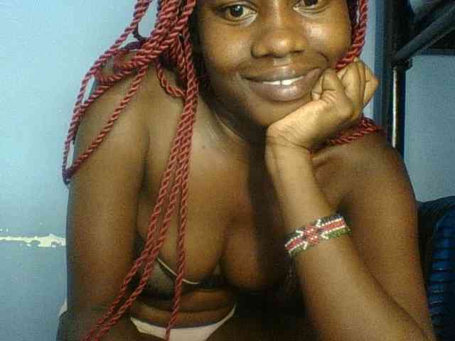 Cute-dall webcam