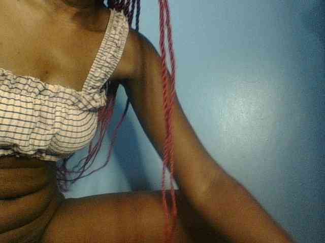 Cute-dall webcam
