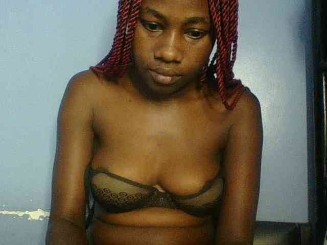 Cute-dall webcam