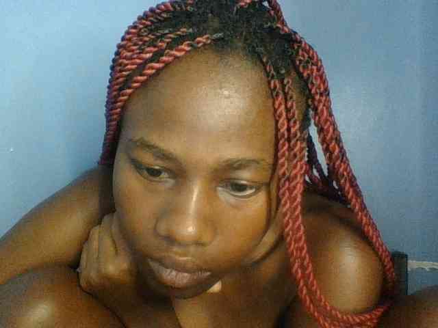 Cute-dall webcam