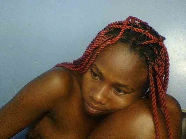 Cute-dall webcam