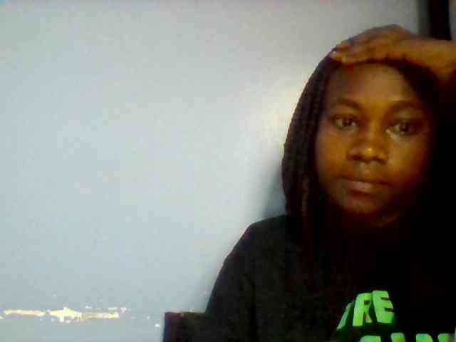 Cute-dall webcam