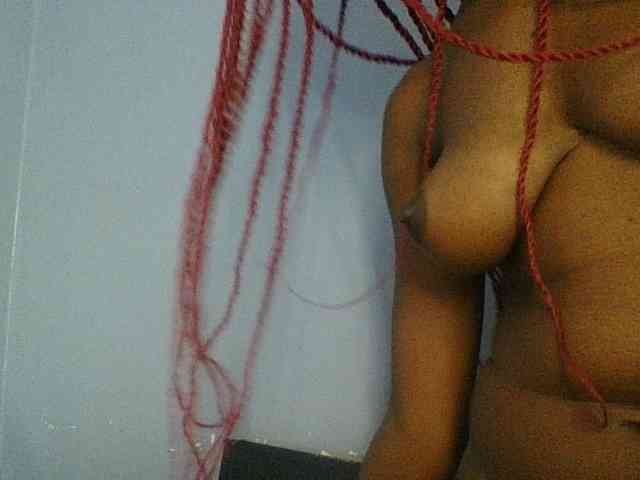 Cute-dall webcam