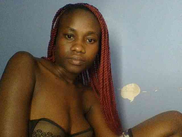 Cute-dall webcam
