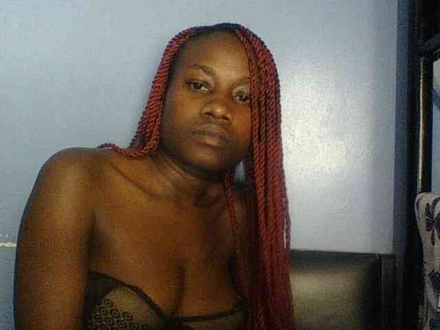 Cute-dall webcam