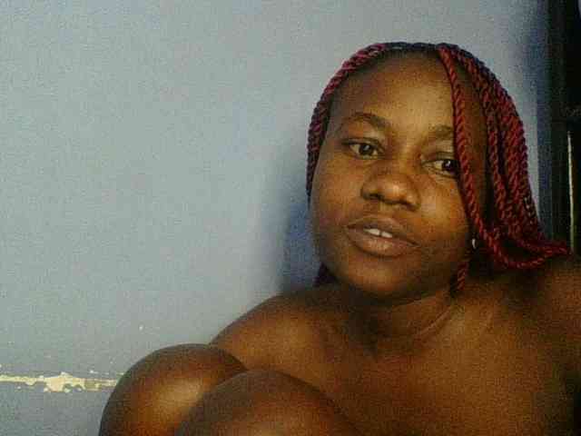 Cute-dall webcam