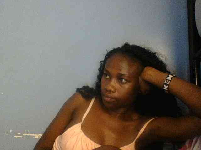 Cute-dall webcam