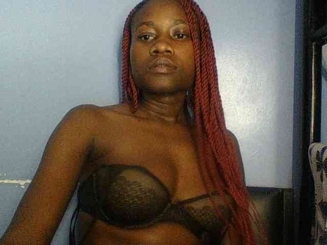 Cute-dall webcam