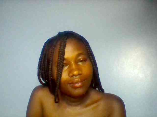 Cute-dall webcam