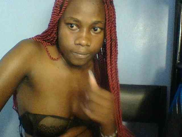 Cute-dall webcam