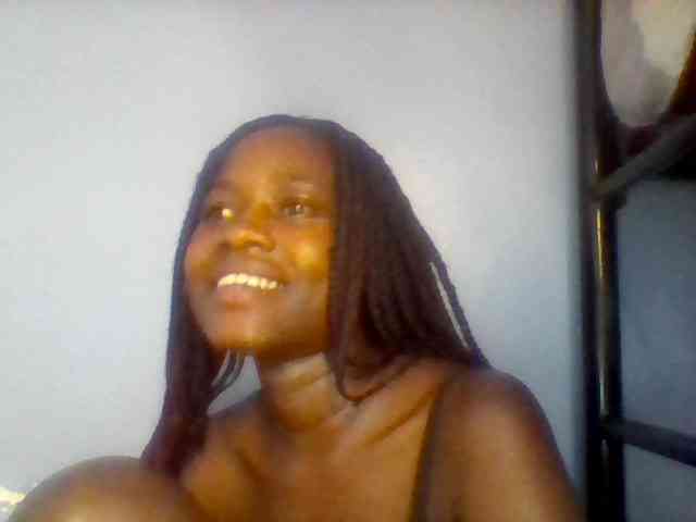 Cute-dall webcam