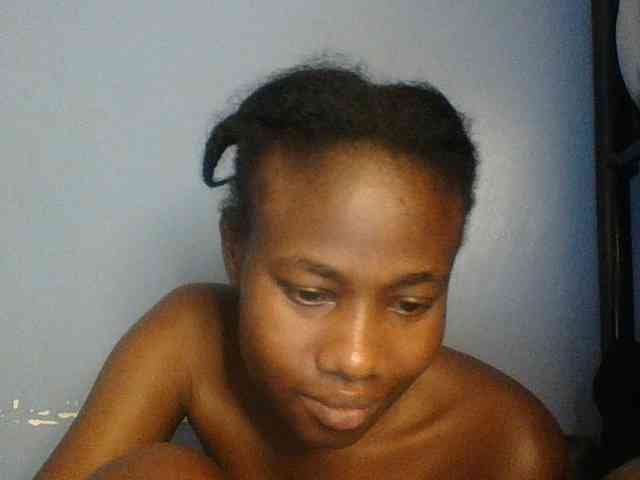 Cute-dall webcam