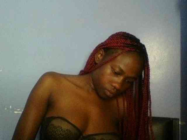 Cute-dall webcam