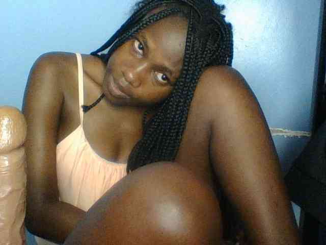 Cute-dall webcam