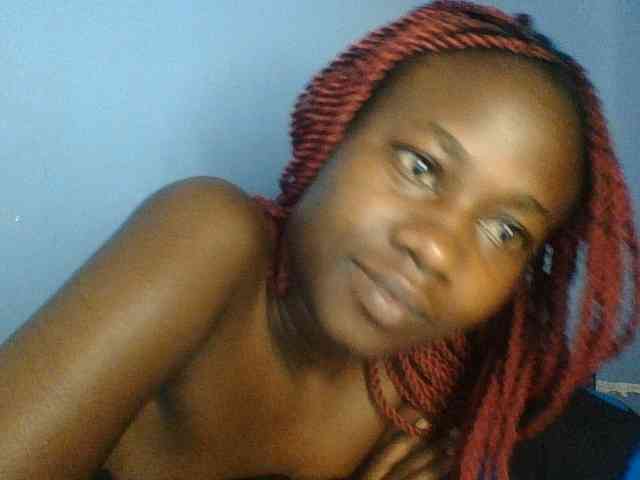 Cute-dall webcam