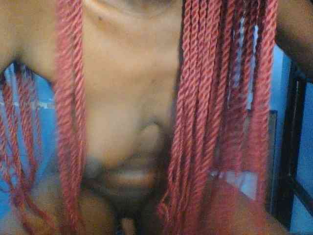 Cute-dall webcam