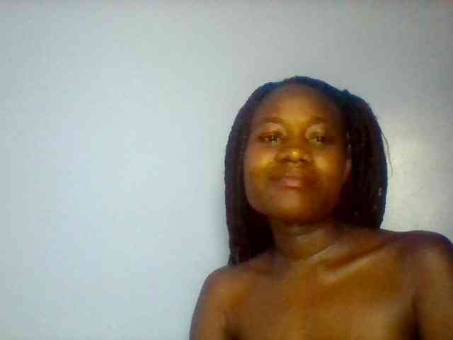 Cute-dall webcam
