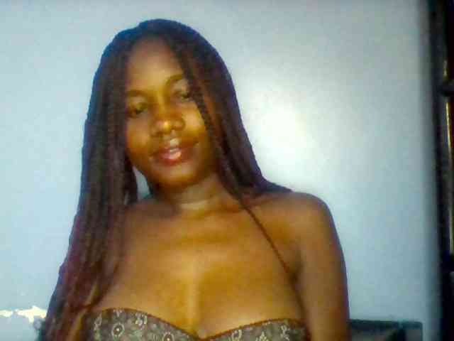 Cute-dall webcam