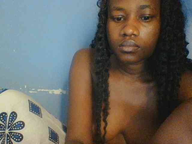 Cute-dall webcam