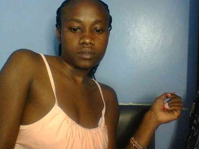 Cute-dall webcam