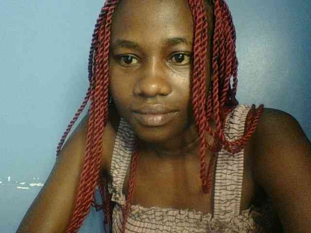 Cute-dall webcam