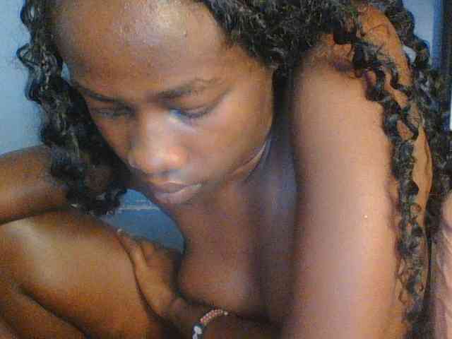 Cute-dall webcam