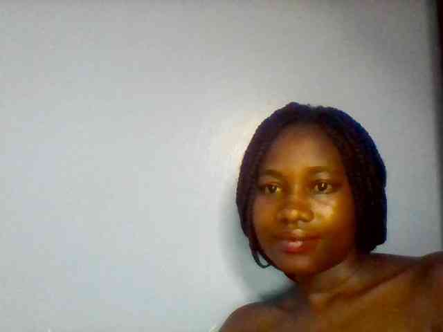 Cute-dall webcam