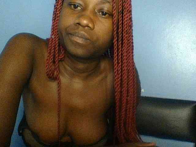Cute-dall webcam