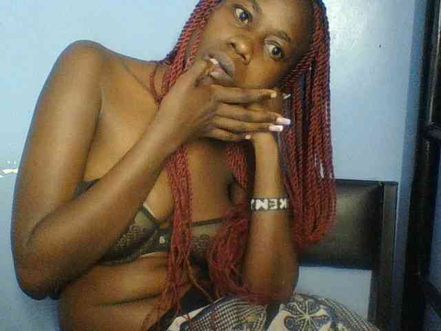 Cute-dall webcam