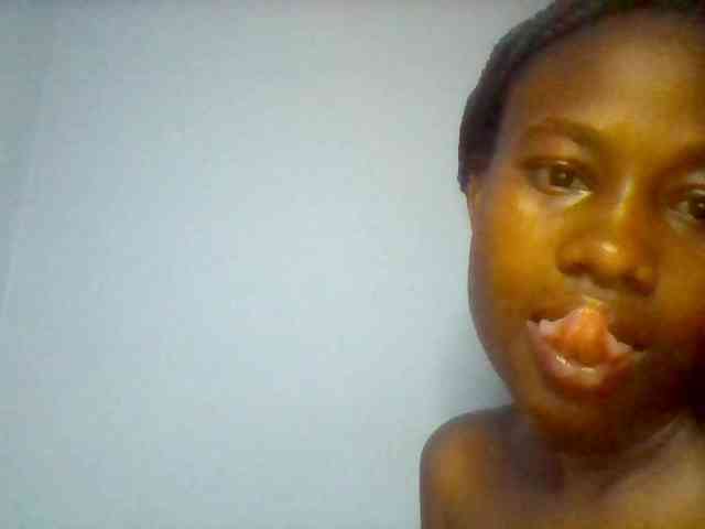 Cute-dall webcam