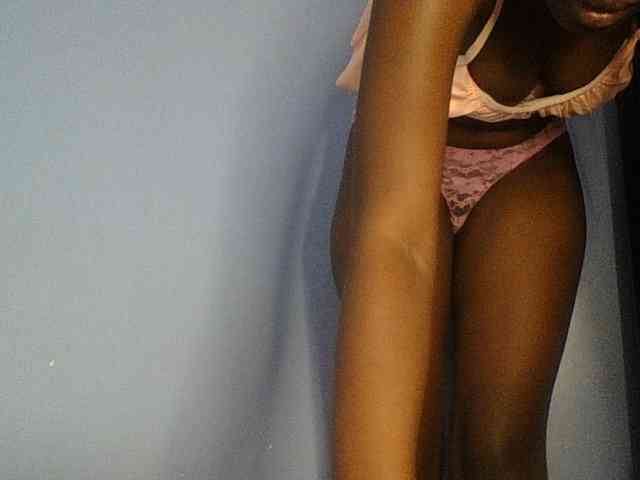 Cute-dall webcam